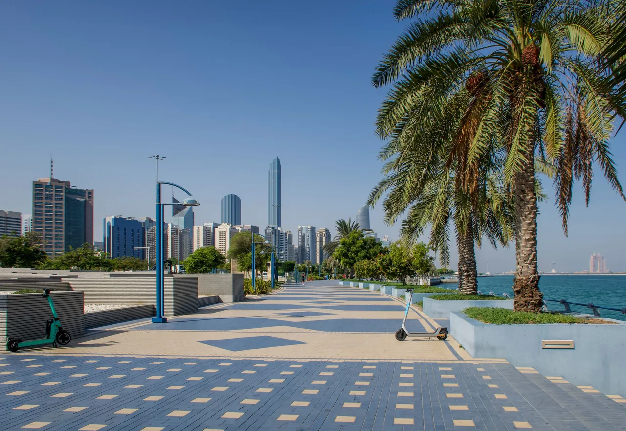 Waterfront promenade, Abu Dhabi Corniche